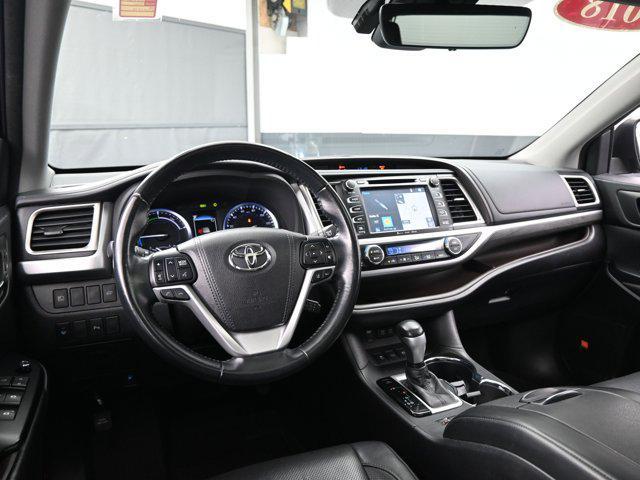 used 2018 Toyota Highlander Hybrid car, priced at $26,493
