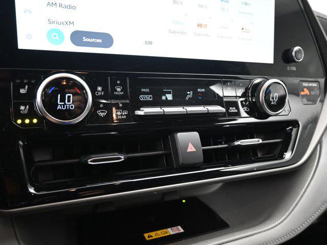 used 2023 Toyota Highlander Hybrid car, priced at $44,891