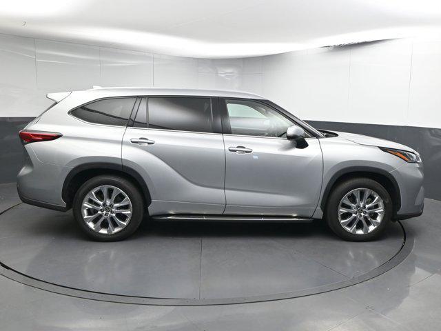used 2023 Toyota Highlander Hybrid car, priced at $44,891