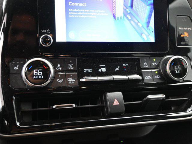 used 2024 Toyota Highlander car, priced at $41,991