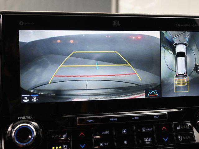 used 2021 Toyota Highlander car, priced at $33,491