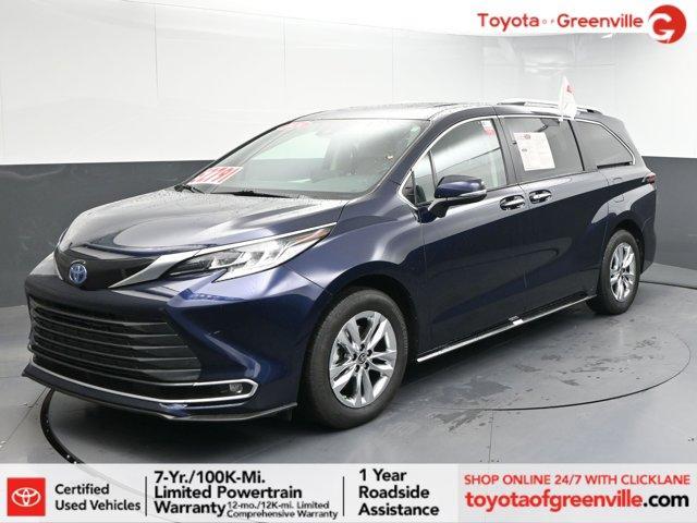 used 2024 Toyota Sienna car, priced at $52,093