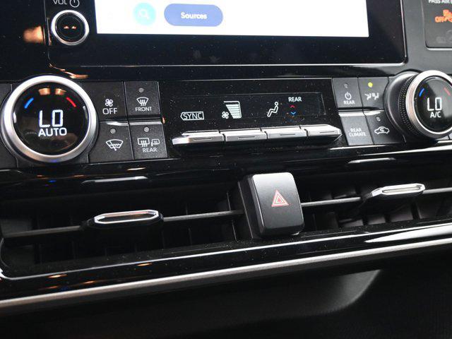used 2023 Toyota Highlander car, priced at $34,692