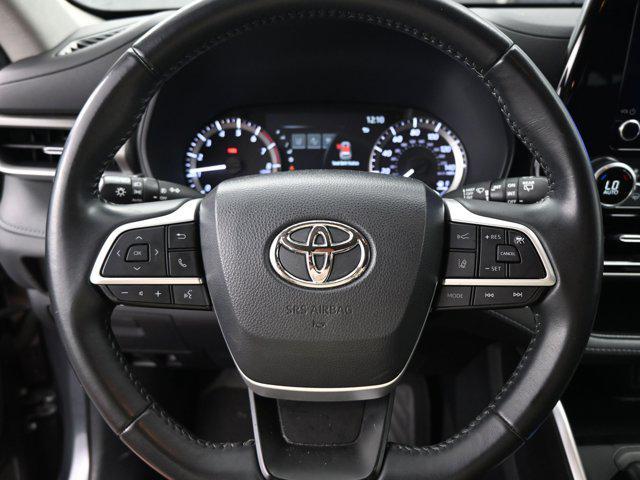 used 2023 Toyota Highlander car, priced at $34,692