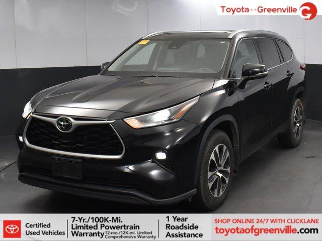 used 2021 Toyota Highlander car, priced at $33,900