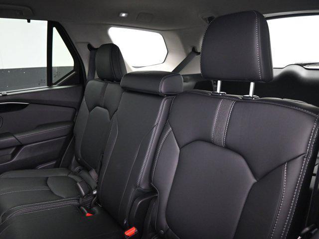 used 2025 Honda Pilot car, priced at $46,992