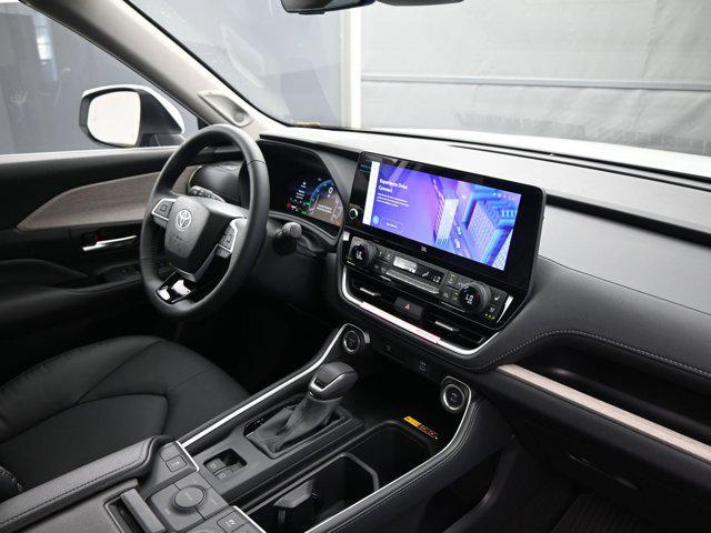 new 2025 Toyota Grand Highlander car, priced at $58,224