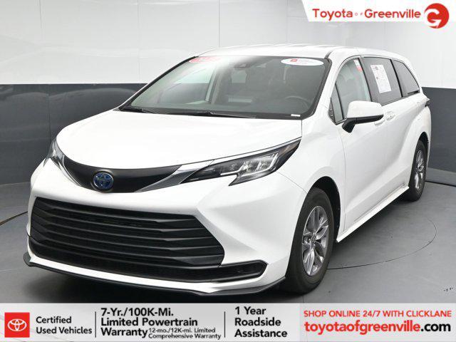 used 2023 Toyota Sienna car, priced at $40,991