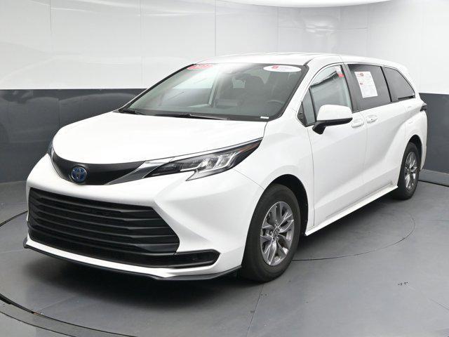 used 2023 Toyota Sienna car, priced at $40,991