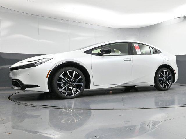 new 2025 Toyota Prius Plug-In Hybrid car, priced at $39,420