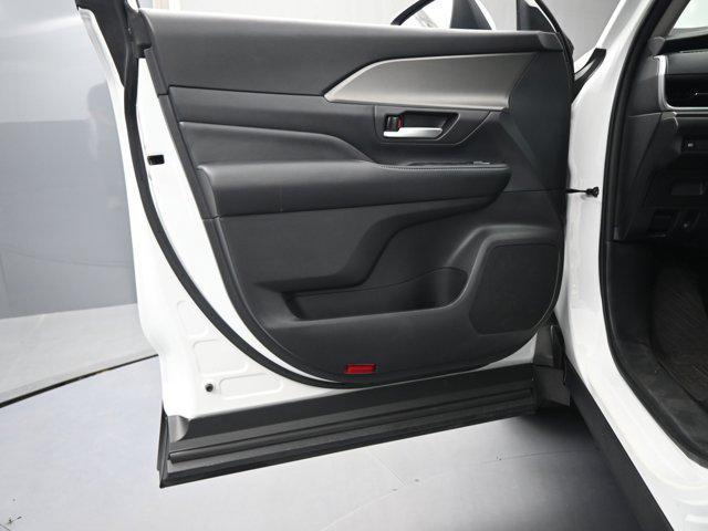 used 2024 Toyota Grand Highlander car, priced at $43,991