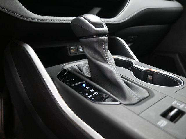 used 2023 Toyota Highlander car, priced at $40,891