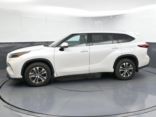 used 2021 Toyota Highlander car, priced at $35,491