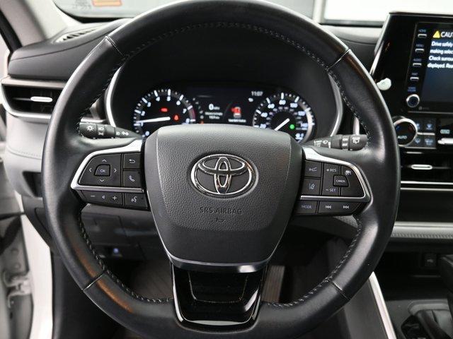 used 2021 Toyota Highlander car, priced at $35,491