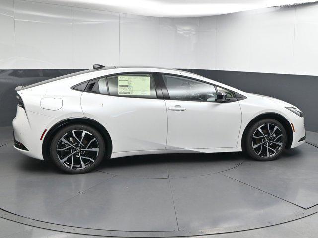 new 2026 Toyota Prius Plug-In Hybrid car, priced at $44,726