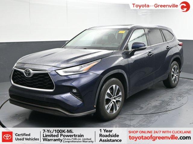 used 2021 Toyota Highlander car, priced at $31,492