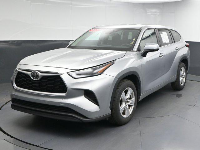 used 2023 Toyota Highlander car, priced at $34,692