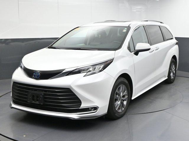 used 2022 Toyota Sienna car, priced at $43,491