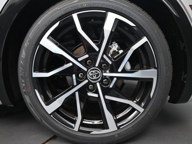 new 2025 Toyota Prius Plug-In Hybrid car, priced at $40,719
