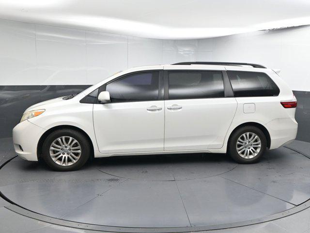 used 2016 Toyota Sienna car, priced at $13,792