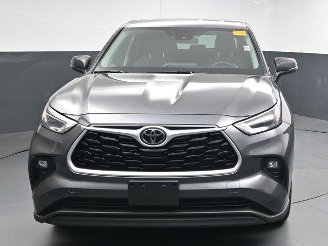 used 2022 Toyota Highlander car, priced at $36,791