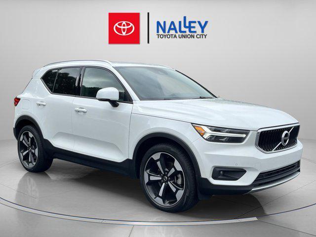 used 2022 Volvo XC40 car, priced at $27,892
