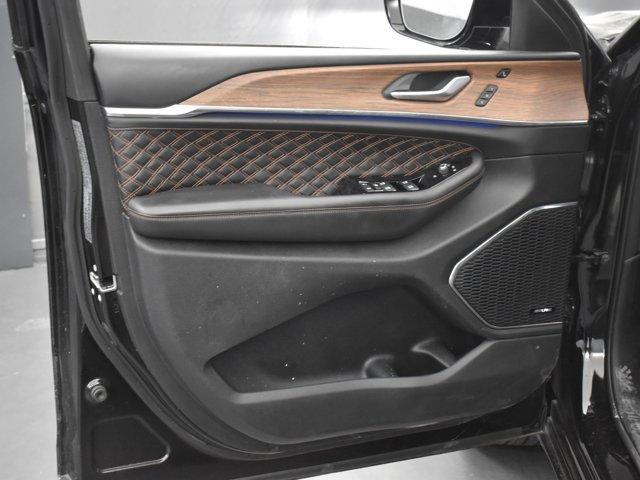 used 2021 Jeep Grand Cherokee L car, priced at $37,991