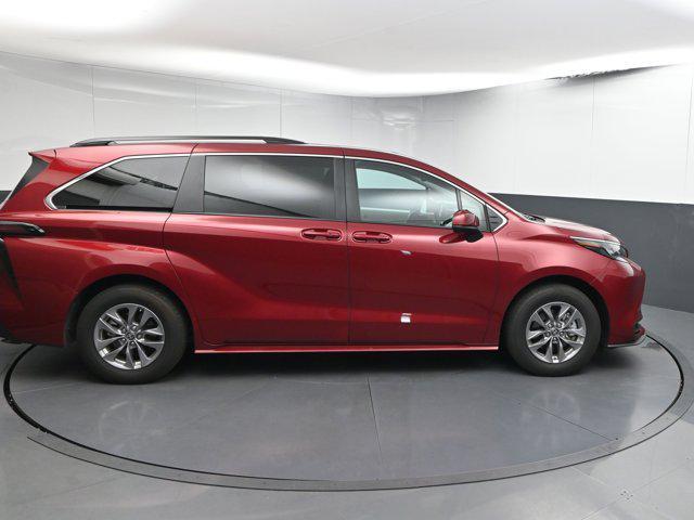 used 2024 Toyota Sienna car, priced at $41,892