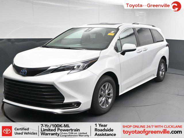 used 2025 Toyota Sienna car, priced at $49,891