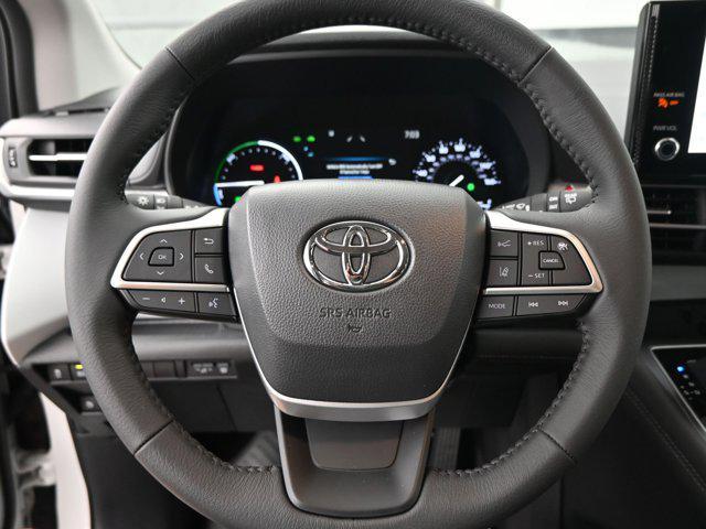used 2025 Toyota Sienna car, priced at $49,891