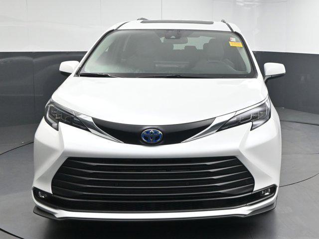 used 2025 Toyota Sienna car, priced at $49,891