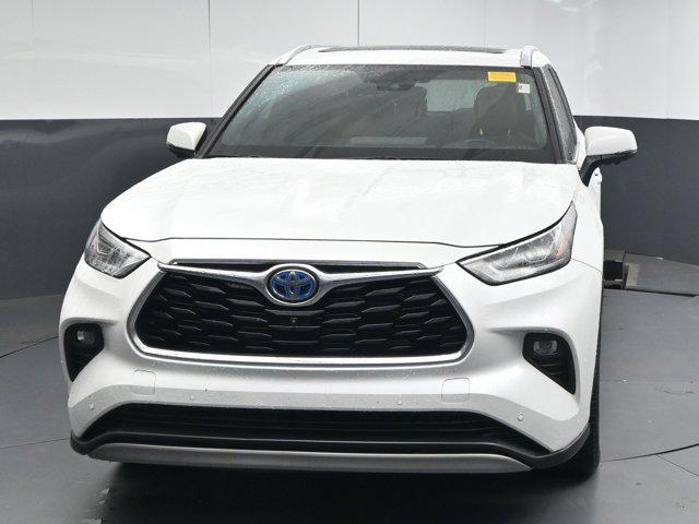 used 2023 Toyota Highlander Hybrid car, priced at $41,491