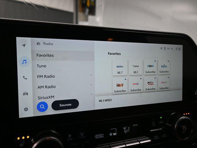 used 2023 Toyota Highlander Hybrid car, priced at $41,491