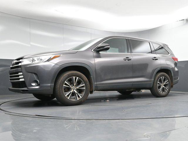 used 2019 Toyota Highlander car, priced at $20,992