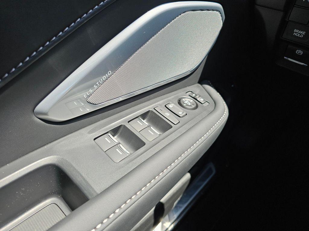 new 2025 Acura RDX car, priced at $51,154