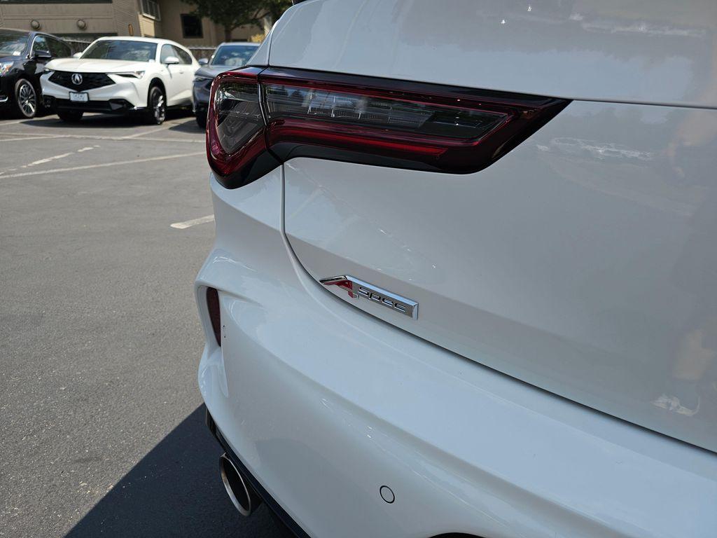 new 2025 Acura TLX car, priced at $53,621