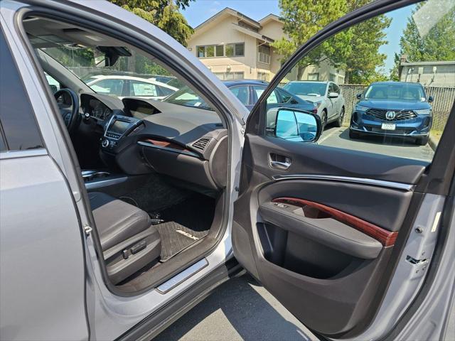 used 2016 Acura MDX car, priced at $19,490