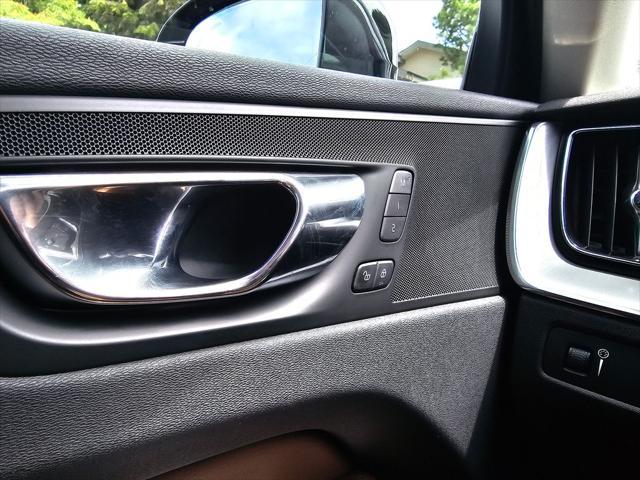 used 2018 Volvo XC60 car, priced at $25,550