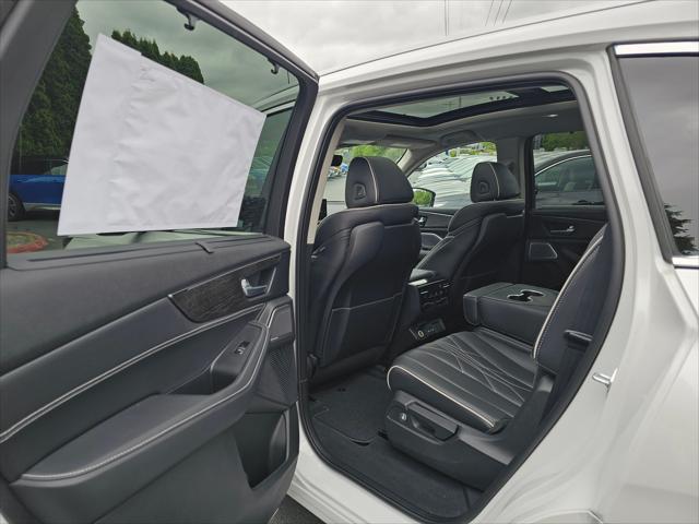 new 2025 Acura MDX car, priced at $68,250