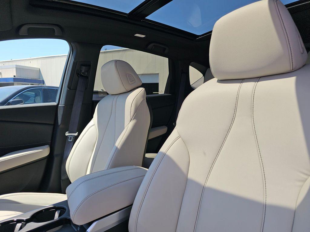 new 2025 Acura RDX car, priced at $46,650
