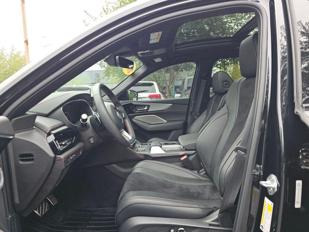 used 2023 Acura MDX car, priced at $46,550