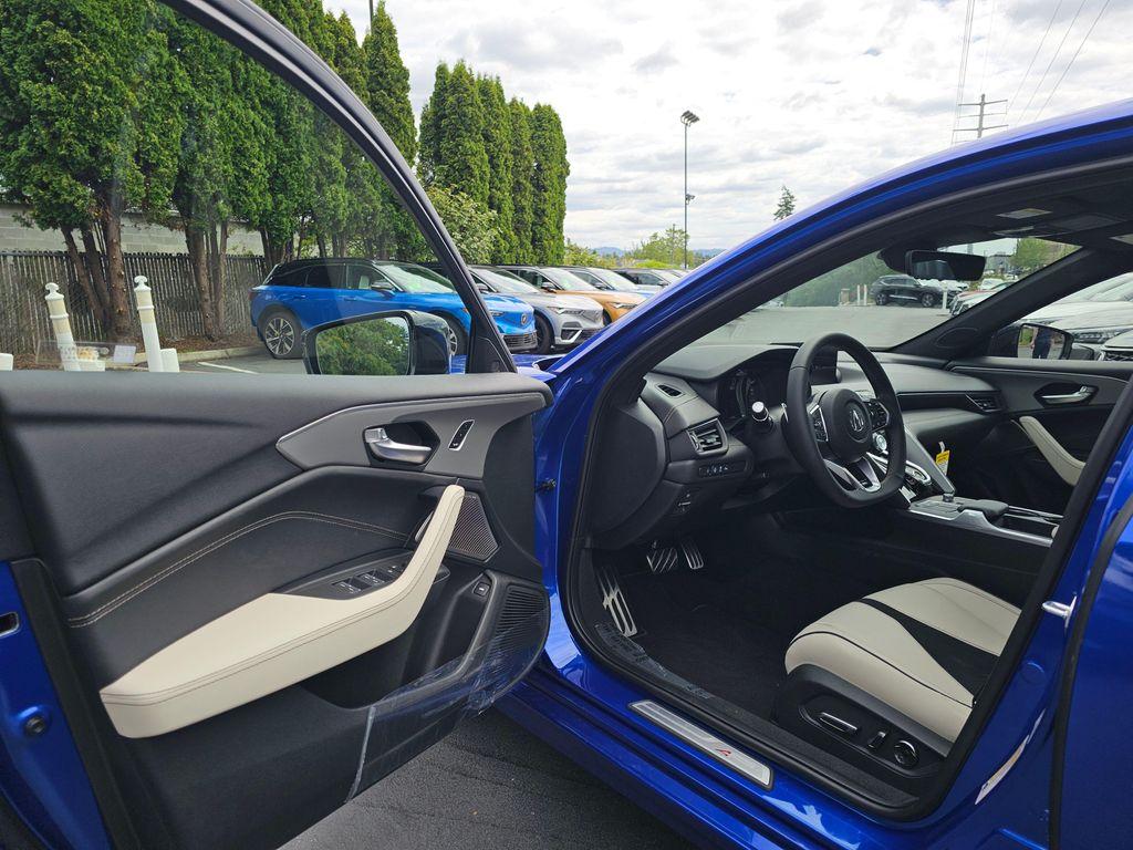 new 2025 Acura TLX car, priced at $52,195