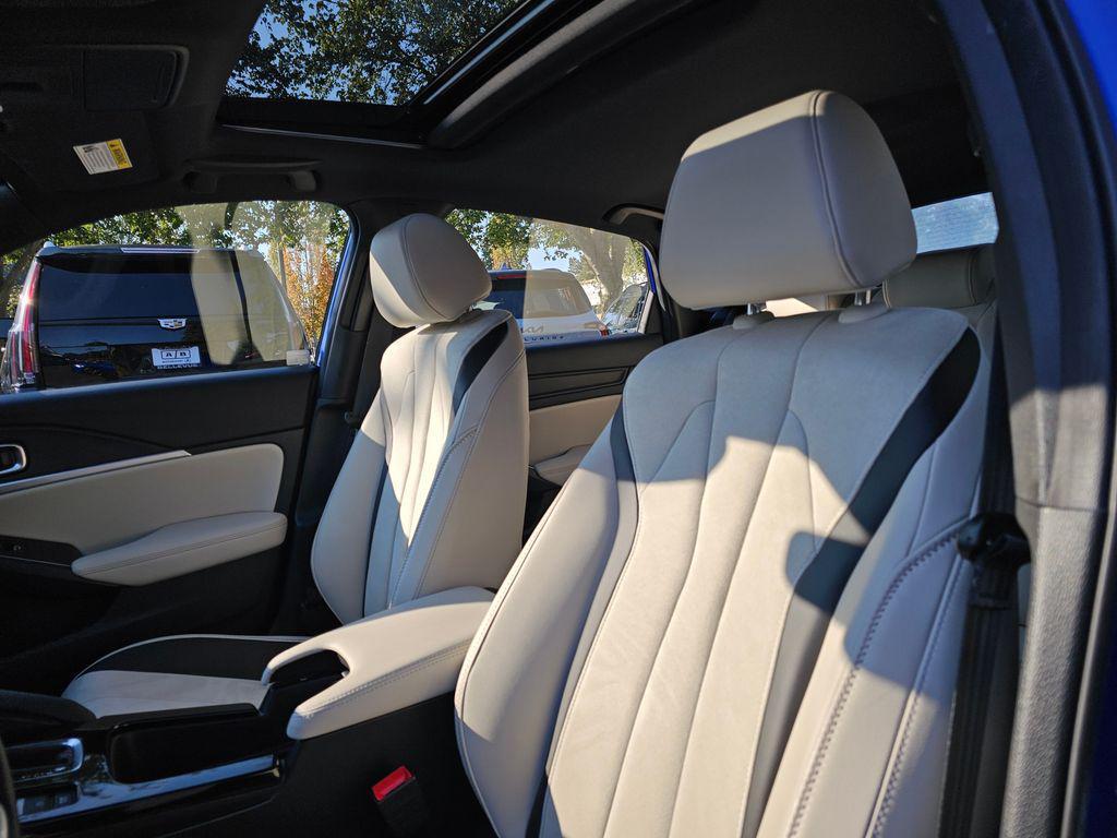 used 2025 Acura Integra car, priced at $36,220