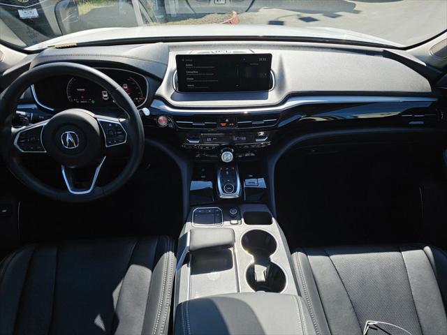 used 2023 Acura MDX car, priced at $44,680