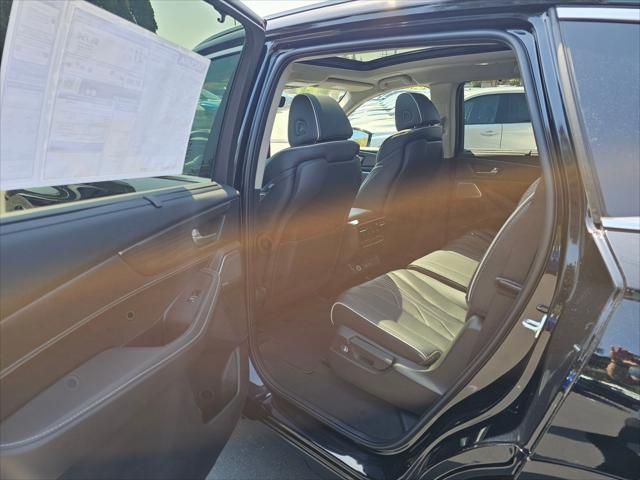 new 2025 Acura MDX car, priced at $68,250