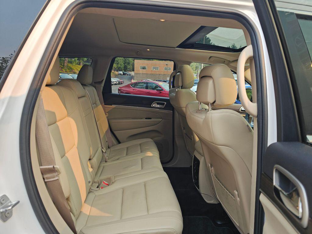 used 2016 Jeep Grand Cherokee car, priced at $13,990