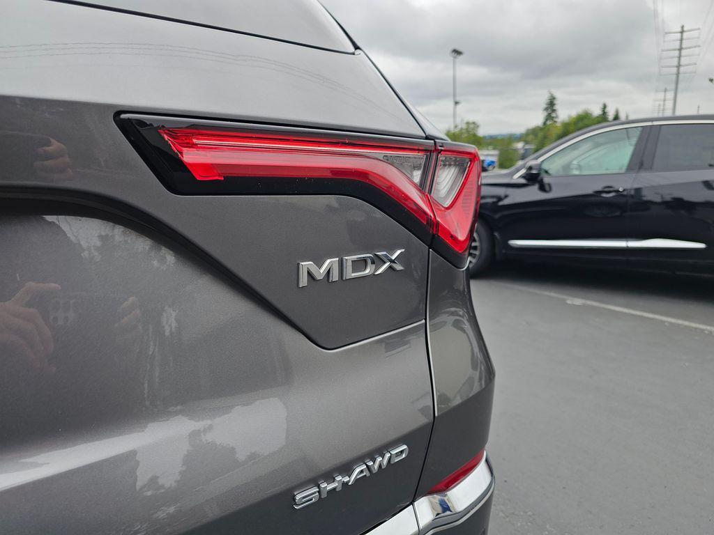 used 2023 Acura MDX car, priced at $47,550