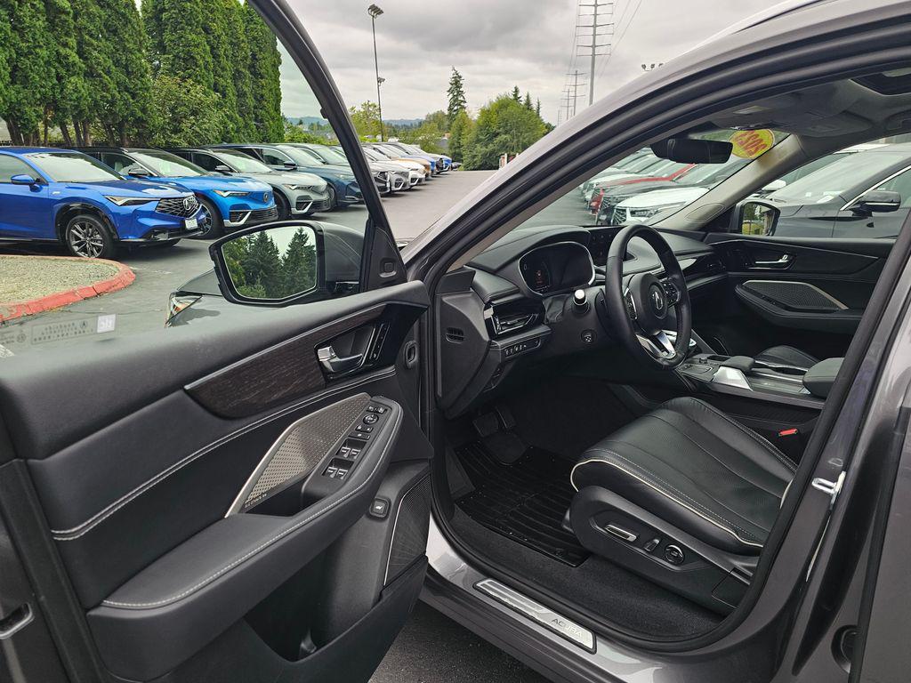 used 2023 Acura MDX car, priced at $47,550