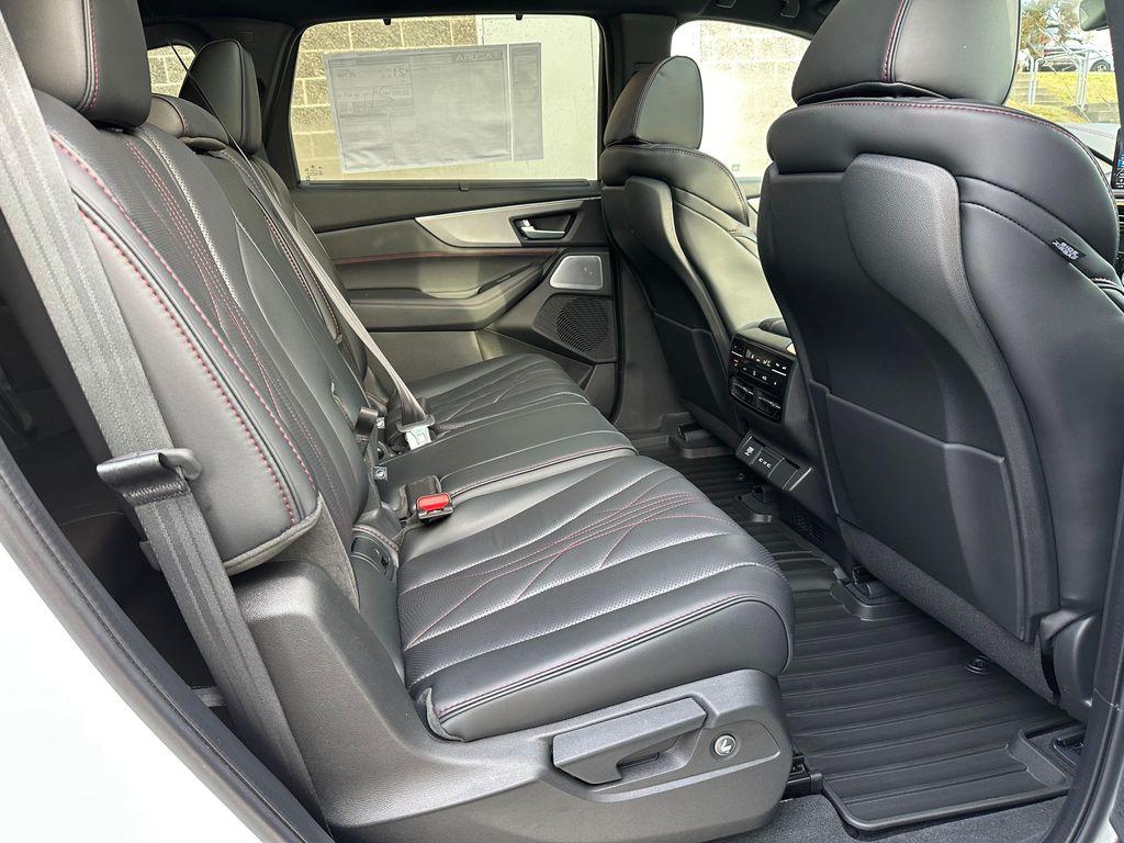 new 2025 Acura MDX car, priced at $70,250