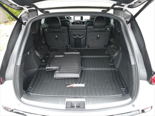 new 2025 Acura MDX car, priced at $70,250